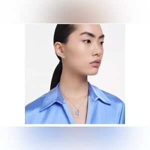 Swarovski swan Hollow Collection Pendant Necklace